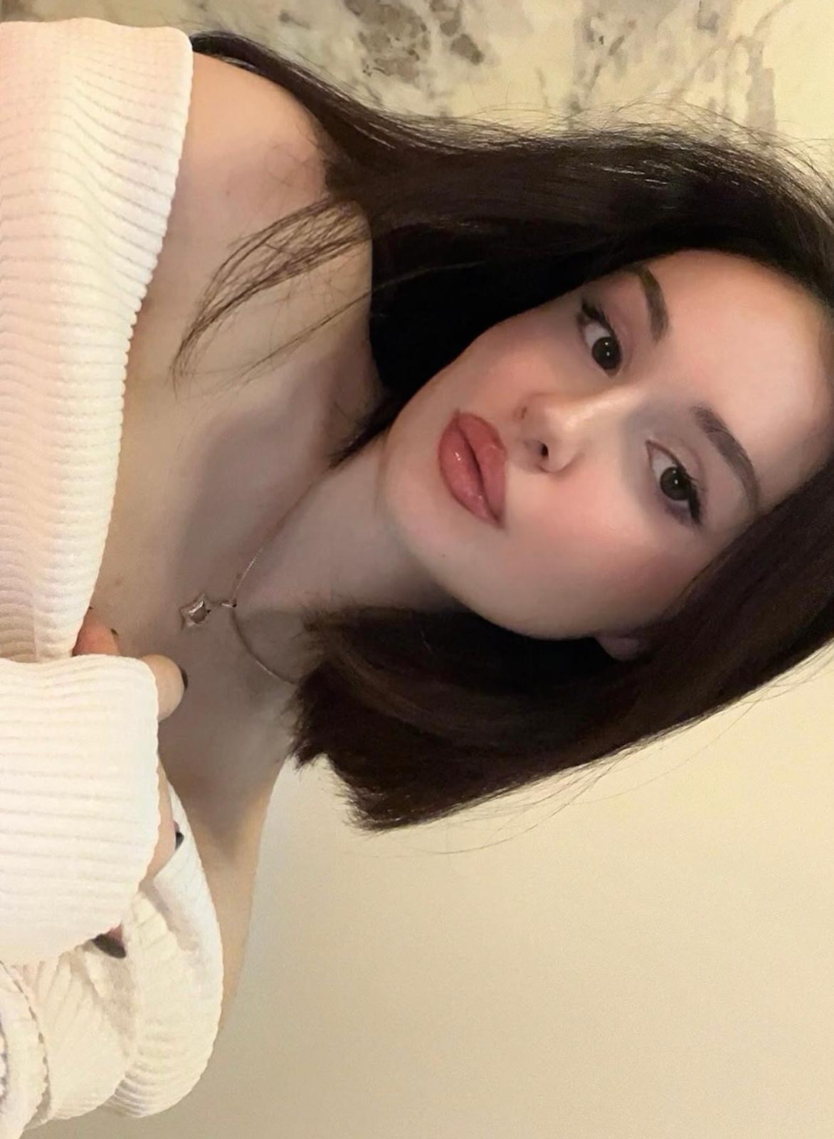 Söğütlüyurt Gönülden Seven Kadın Escort Nazım